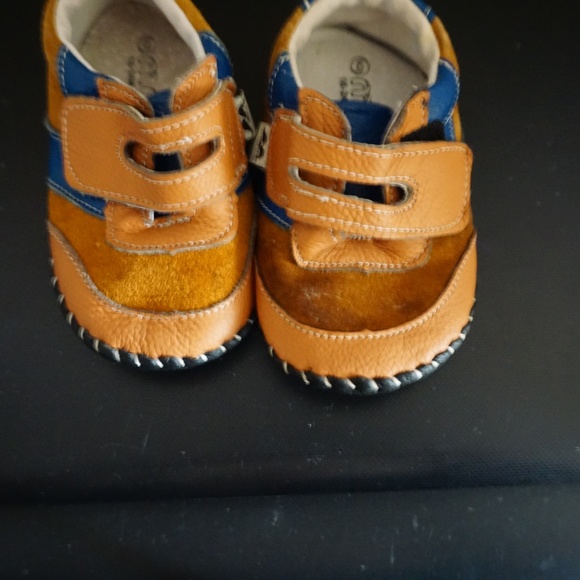omn baby shoes